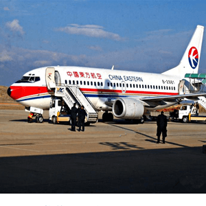 于田万方机场托运航空快运业稳步发展的原因是什么？